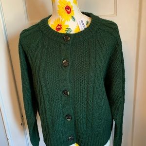 NWT Od Navy green card again size medium perfect for the holidays